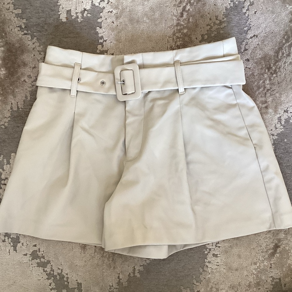 Zara High Waist Faux Leather Cream Belted Shorts